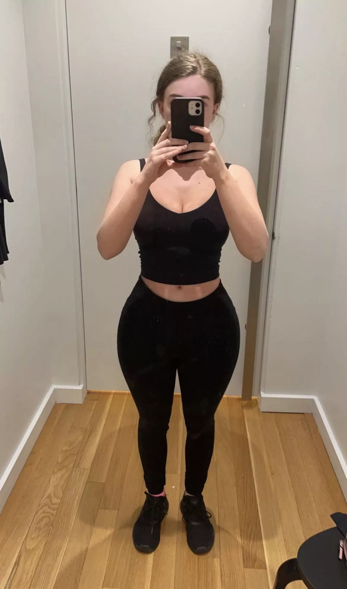 Should I buy these leggings? posted by realprettyangel