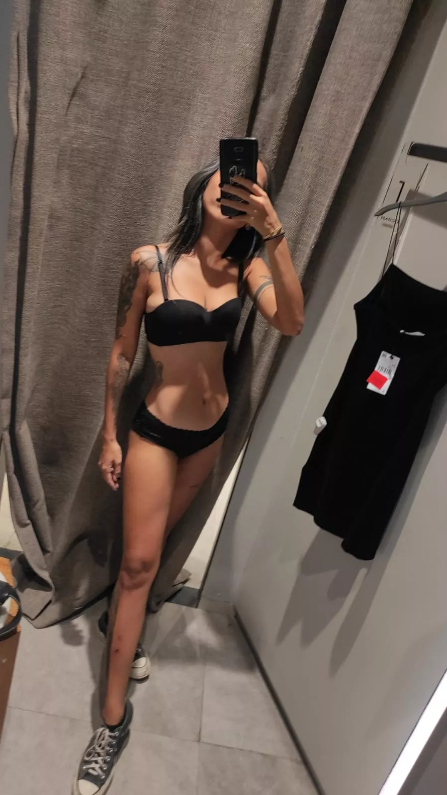 should i do complete nudes next time ? 💋 posted by noxina666