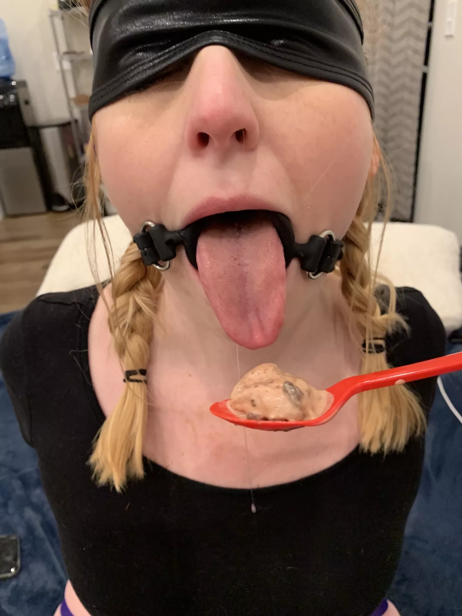 Should I give her a treat? (oc) posted by Couple_of_Perverts