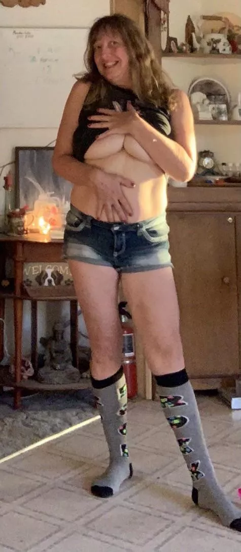 Should I keep going?💋 posted by Jupiterlightgodess