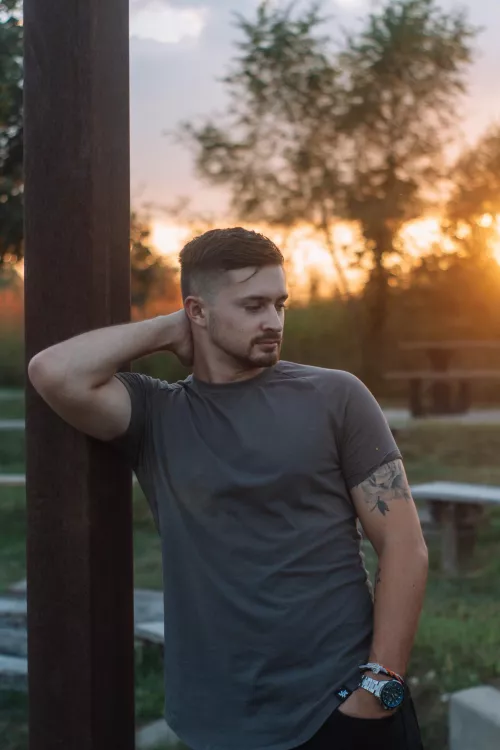 Should I keep modeling? by Current-Photograph36