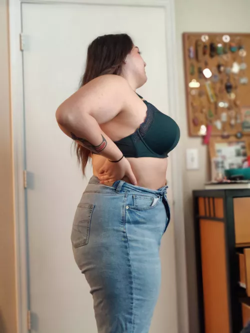 Should I keep my shirt off? by tiedup-darling