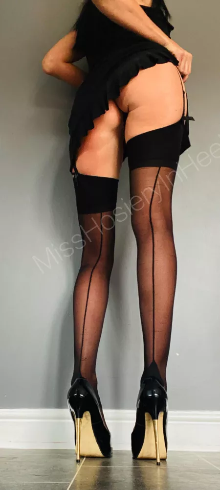 Should I put panties on? [f] by missmilehighxxx