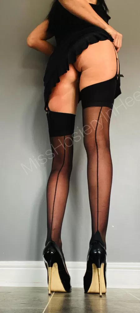 Should I put panties on? [f] by missmilehighxxx