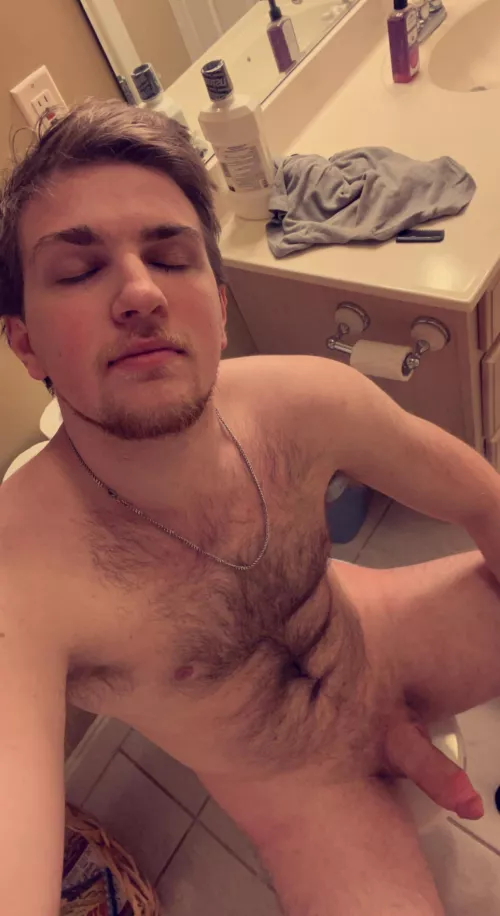 Should I shave my chest 🤷🏻‍♂️🤷🏻‍♂️ by dompeyton21