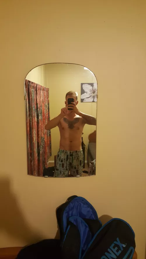 Should I show more? by -enigma--