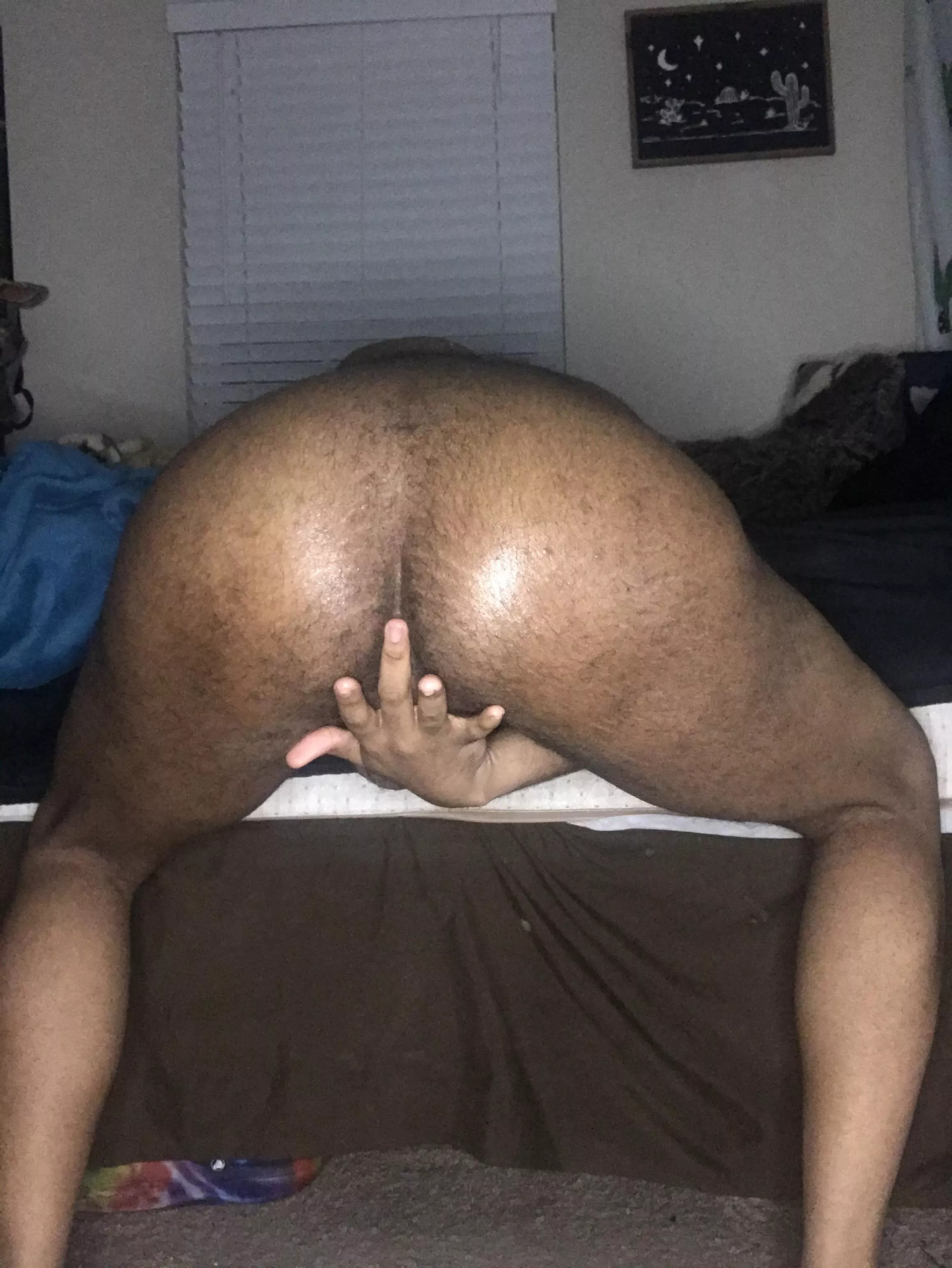 Should I slip the finger in?? posted by remyalexxx