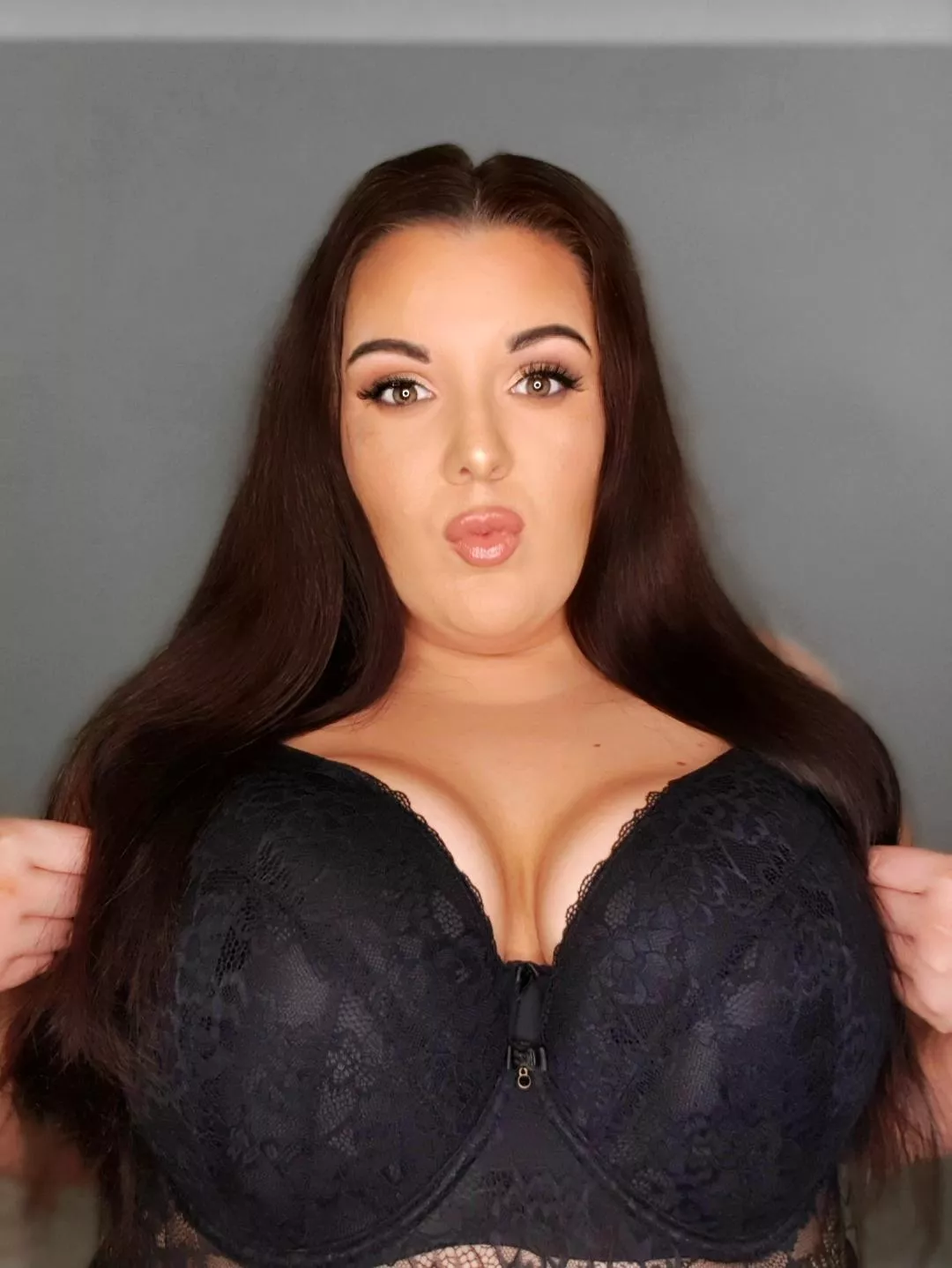 Should i take it off? 🥺 posted by Onlyyasminx