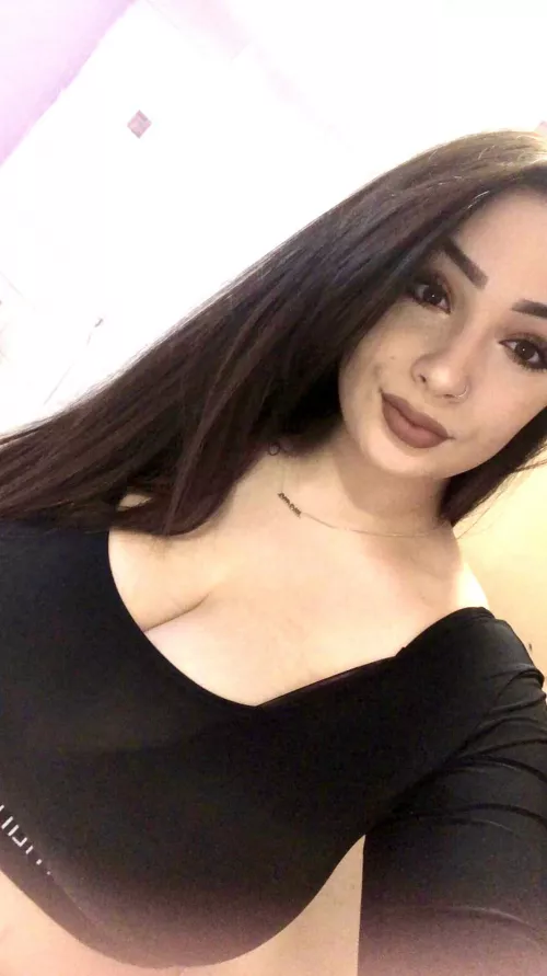 Should I take my top off? :P by lucy1299