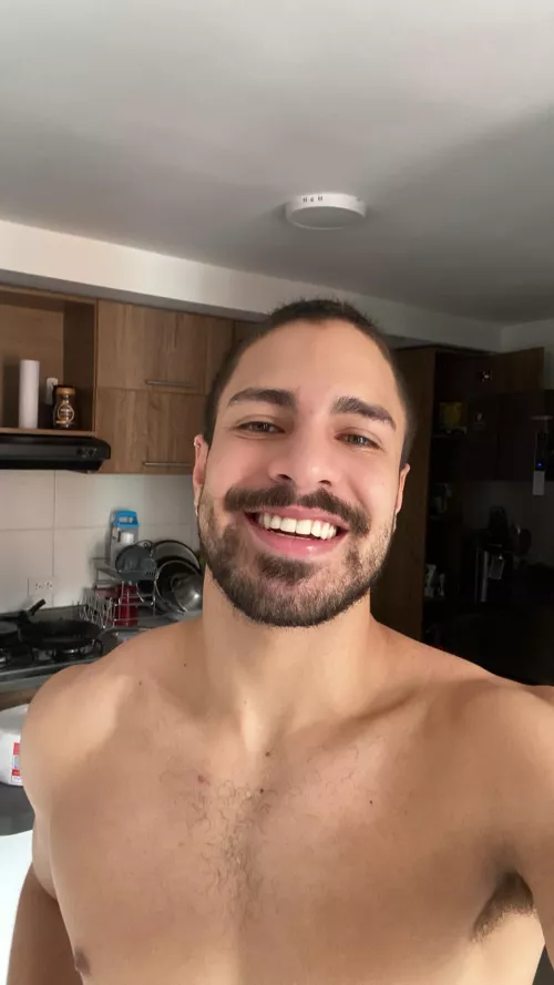 Should I take off the beard? by zarataco