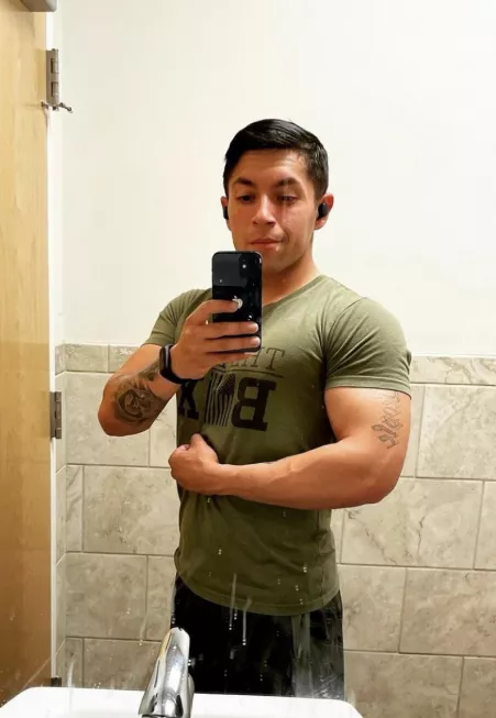 Should I take one with less clothes for you gals? by onetwoblue22