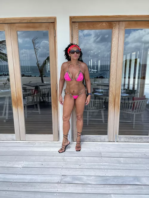 Show a G string from the front by Funwithdandd