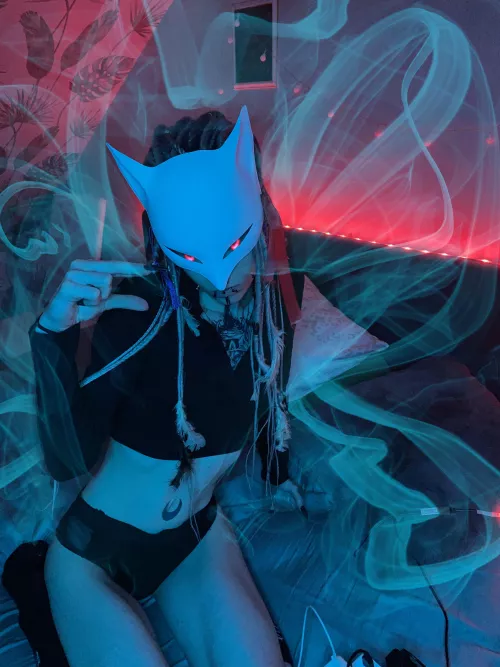 show me how you use your device. by LexyFoxOnly