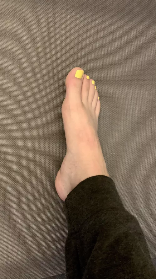 Show me you deserve to see the left foot too 😈 by TalyaTee