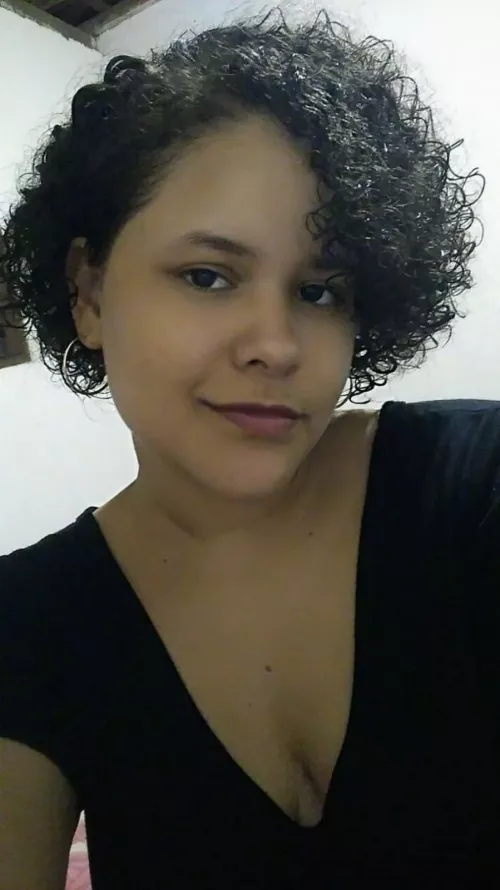 Showed off my gfs nudes and 2 people posted on porn sites. Pls pm me by pharaknickson18