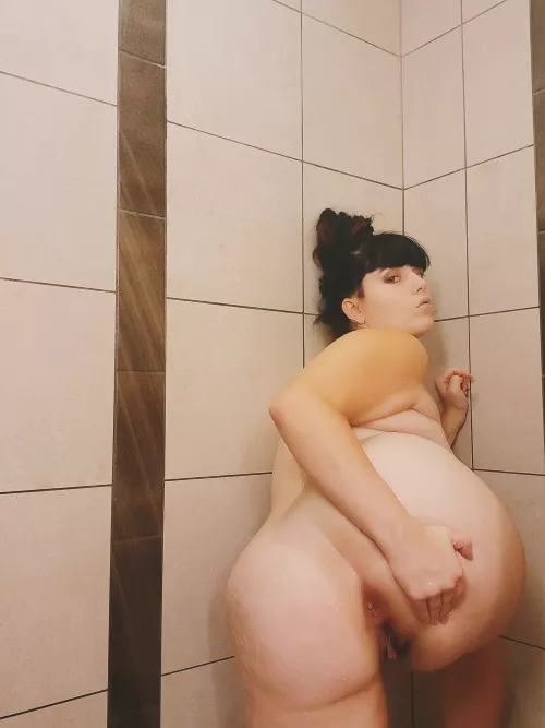 Shower booty 👅👅👅🍑🍑🍑 by madisonlove555