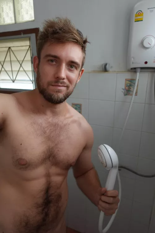 Shower thoughts ! by BenUKfriendly