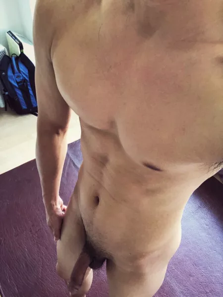 Shower time. by BluePeacocksss