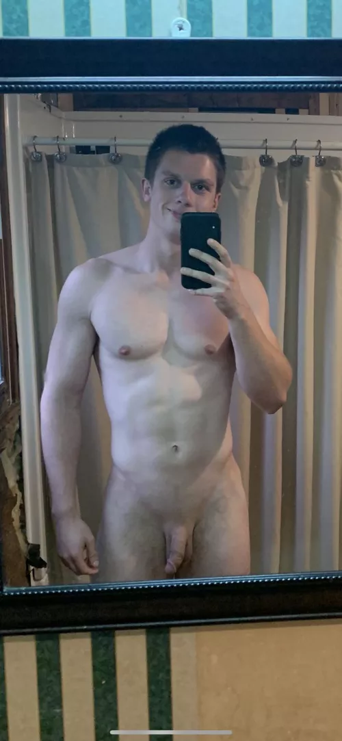 Shower time😊 by CaptainFlex123