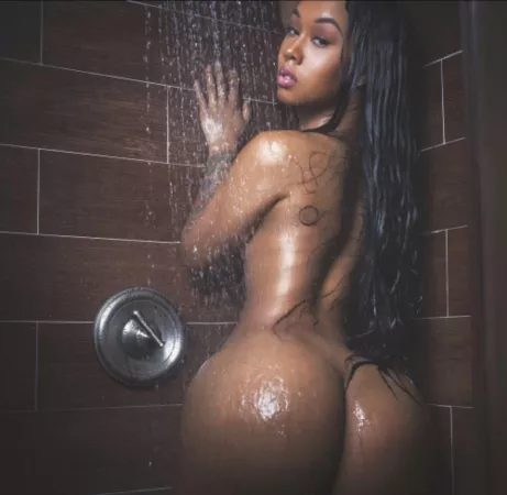 Shower time by patience-yago