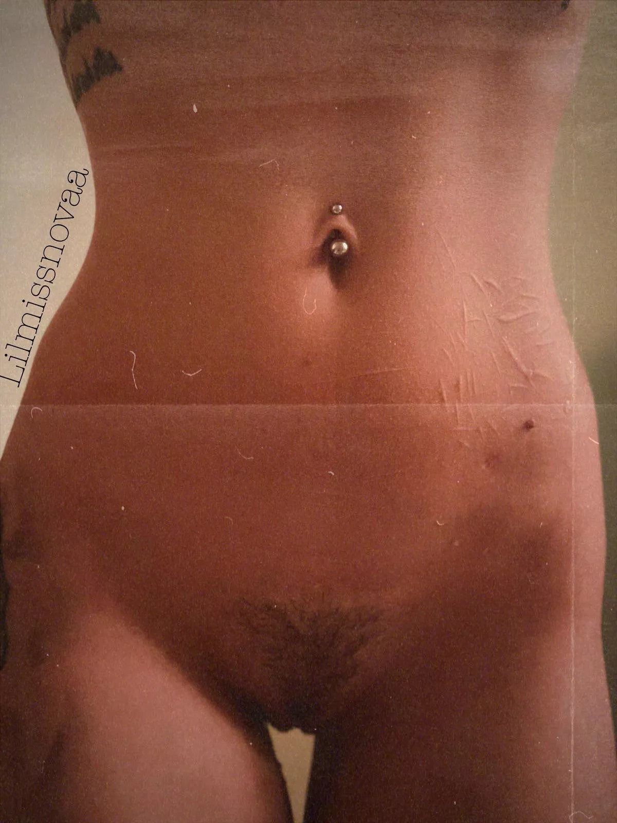 Shower with me 🧼 posted by darkw0nderland