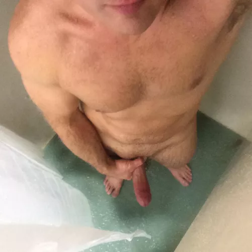 Showering at the gym by hardup27