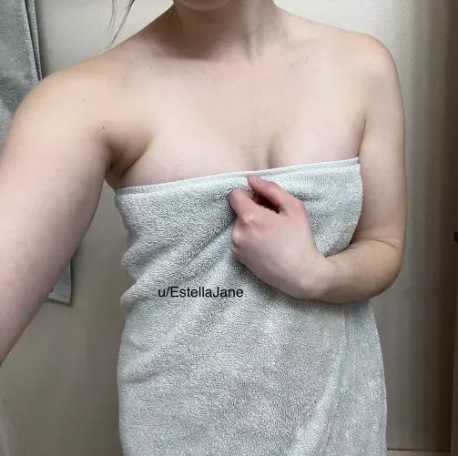 Showers feel good after a hard workout 🚿 (OC) by EstellaJane