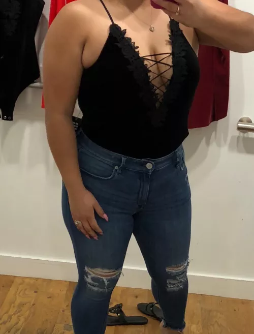 Showing 💍 by blessed_fl