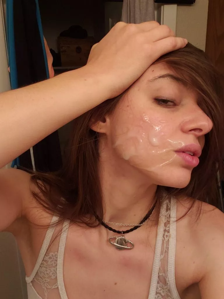 Showing off posted by hewhomustnotbenamed5