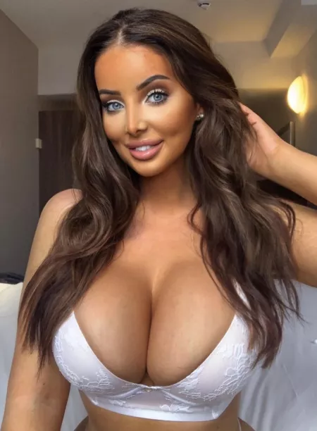 Showing off by round_plastic