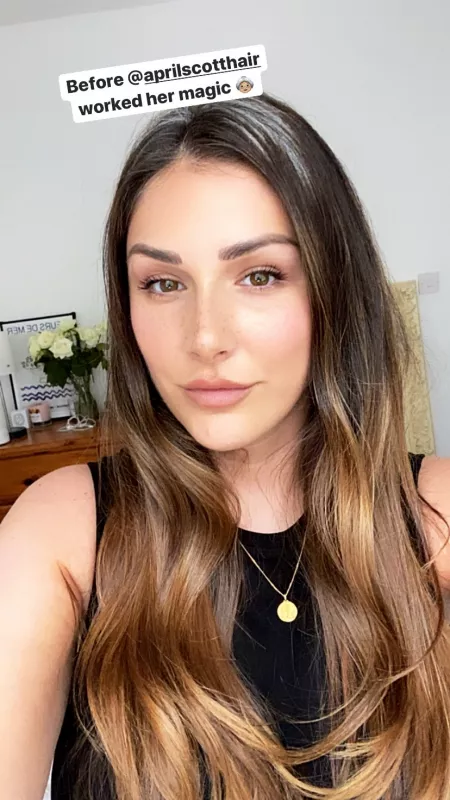 Showing off hairstyle by BatCanDriverDeux