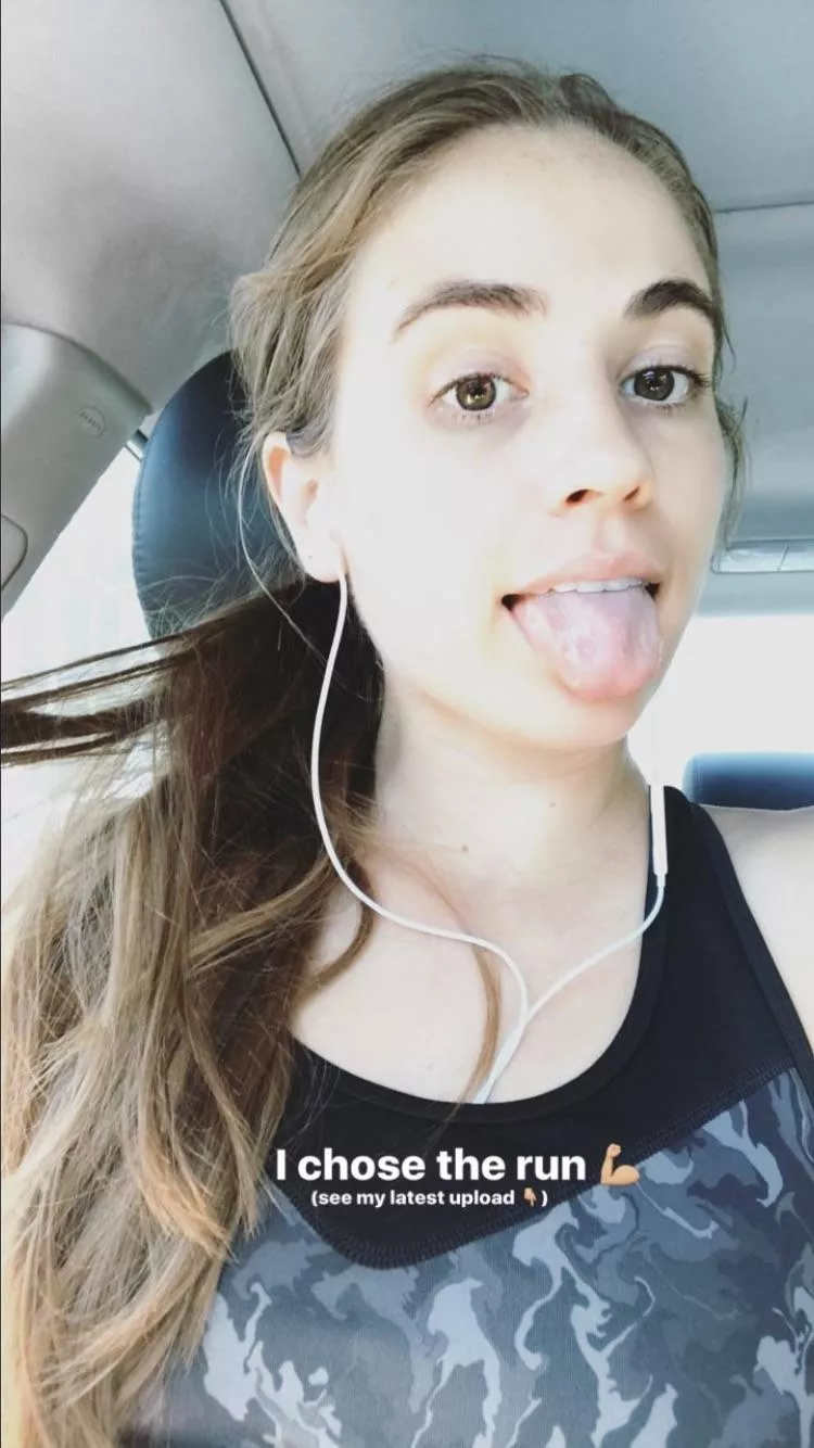 Showing us where to aim posted by Boner_Sandwich