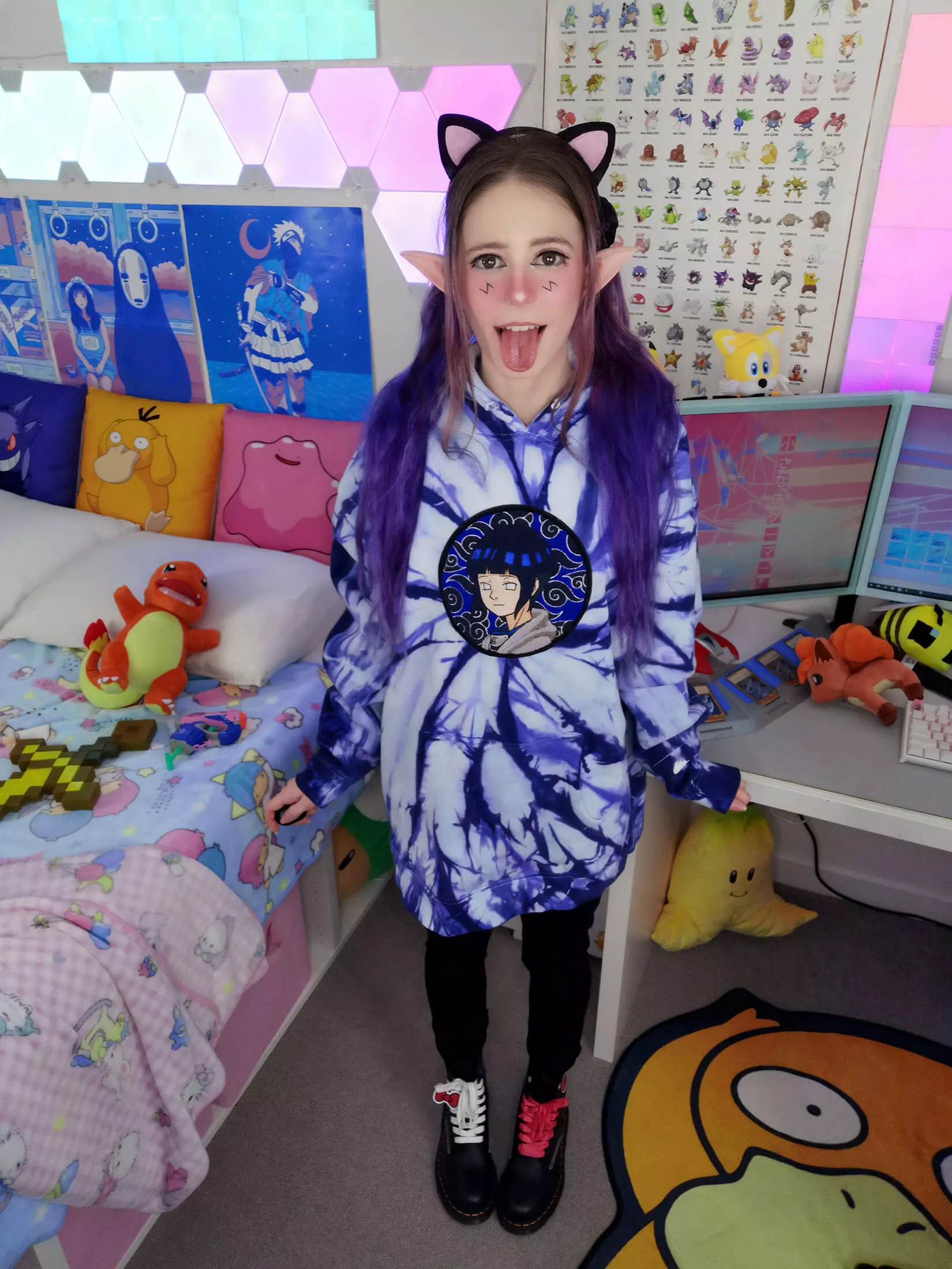 shy elf kitten is ready to lick👉👈🥺 posted by lilfakegamer