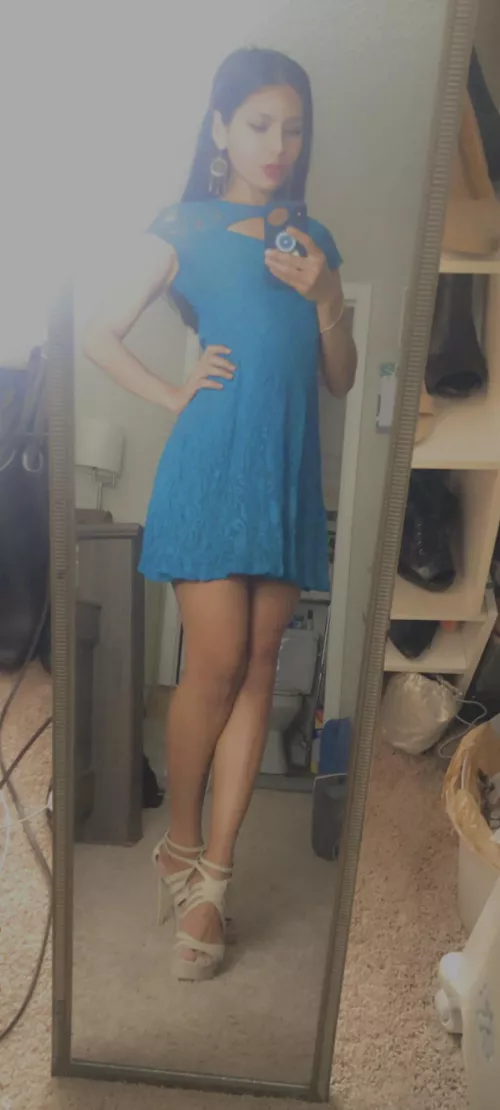 Si o no? 🧐 by TheLittleMeeps