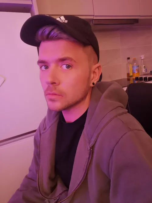 Sick of covid face🙄 by nastypup2020