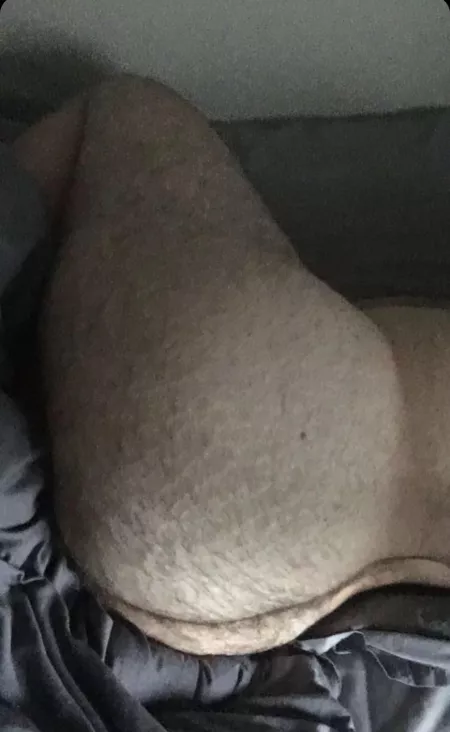 Side profile thicc? by blaseblack