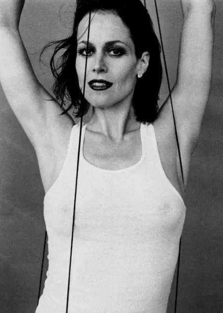 Sigourney Weaver by Chicxulub420