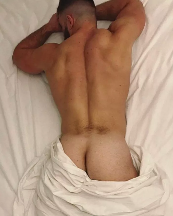 Silent please... posted by oraval2019