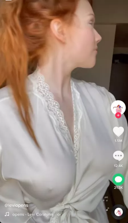 Silky robe pokie by OldManClem