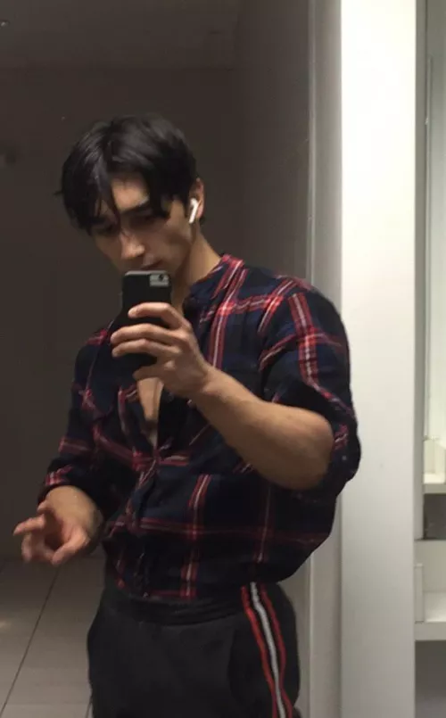 Silky smooth :) by Skymightfall34