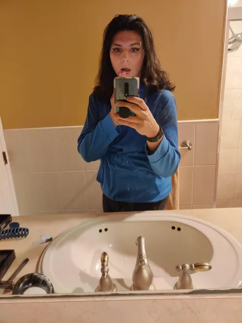 Silly face cuz I couldn't pull off sexy :p by PeterMunchlett