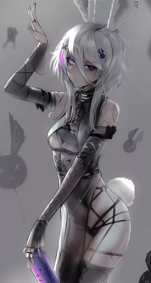 Silver bunny girl [Original] by xxnoodlesxx0