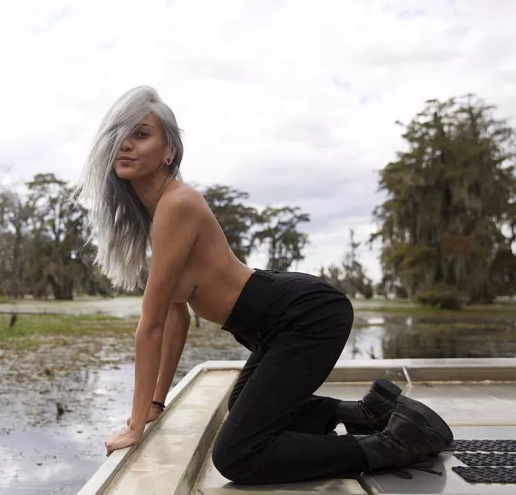 Silver Hair posted by txxxposter