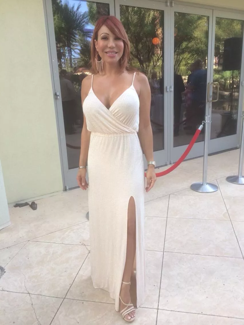 Simple dress (XPost from r/PornstarFashion) posted by NeedMoarBoobs