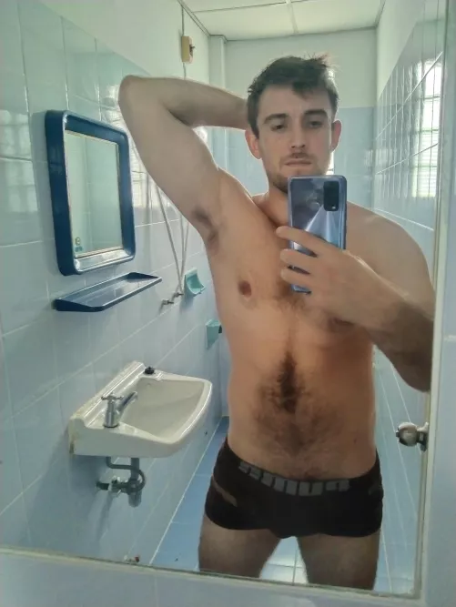 Simple photo ^^ by BenUKfriendly