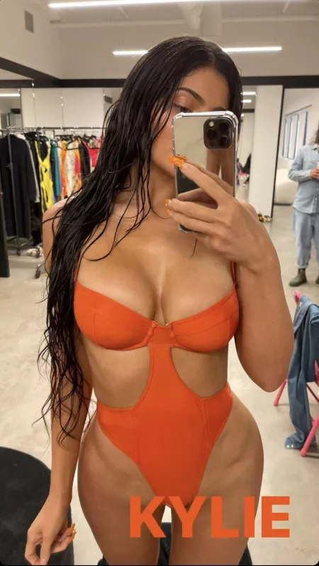 simply amazing by R42ToMoffat