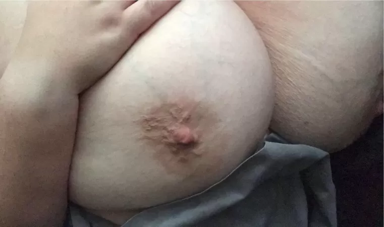 Since it’s raining... let’s just spend the day in bed together 😘 by SweetPeach_94