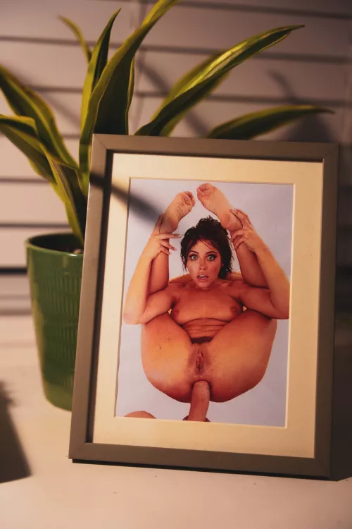 Since so many people were so concerned by my phone wallpaper, I figured I’d take their advice and reign it in a bit. Now it’s just evocative art in my apartment. Much better! by boysarethebestgirls