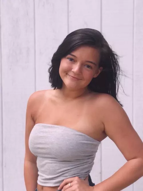 Since we liked the last pic so much by greatgirlpics