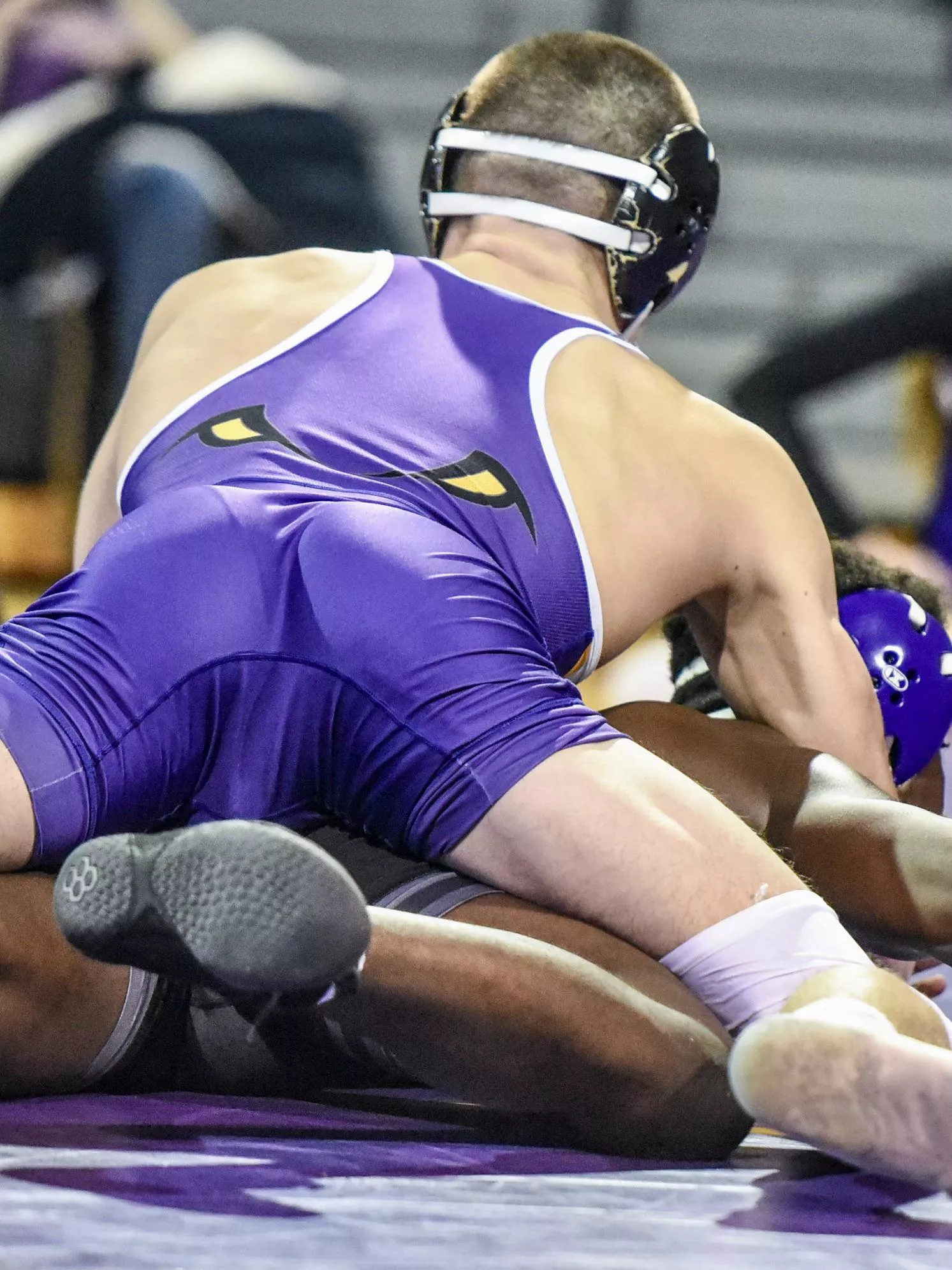 singlets make everything hotter posted by tcnotyours